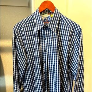 Robert Graham shirt